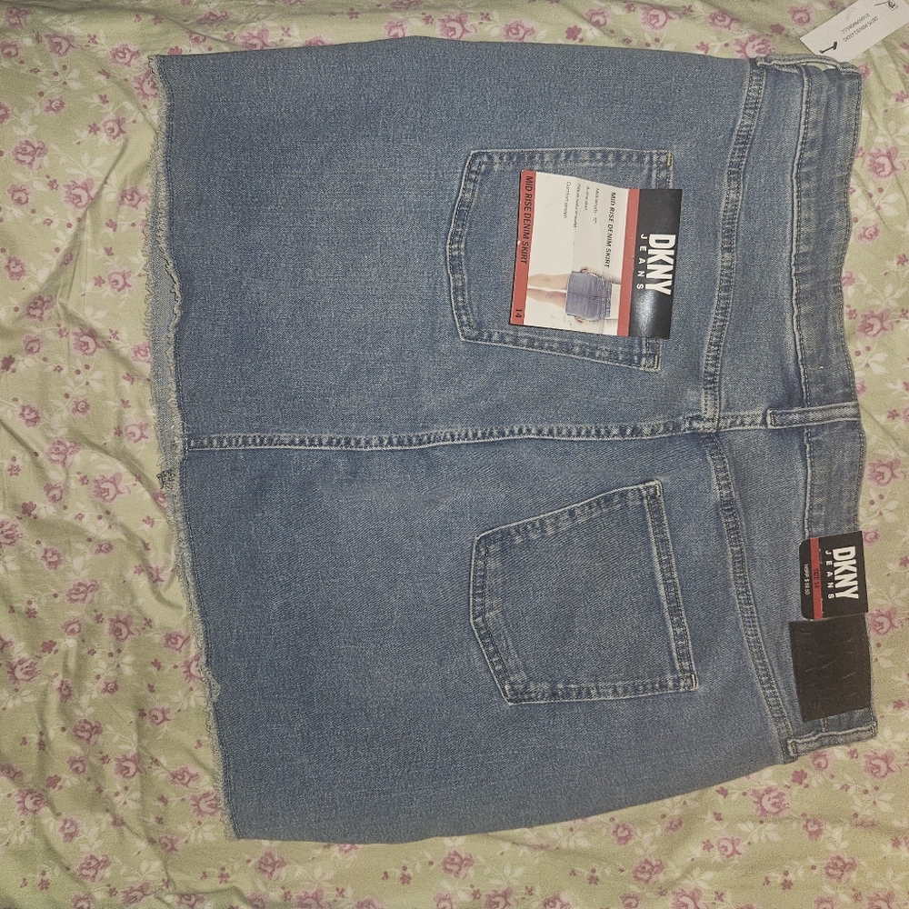 DKNY jean skirt size 14 NWT